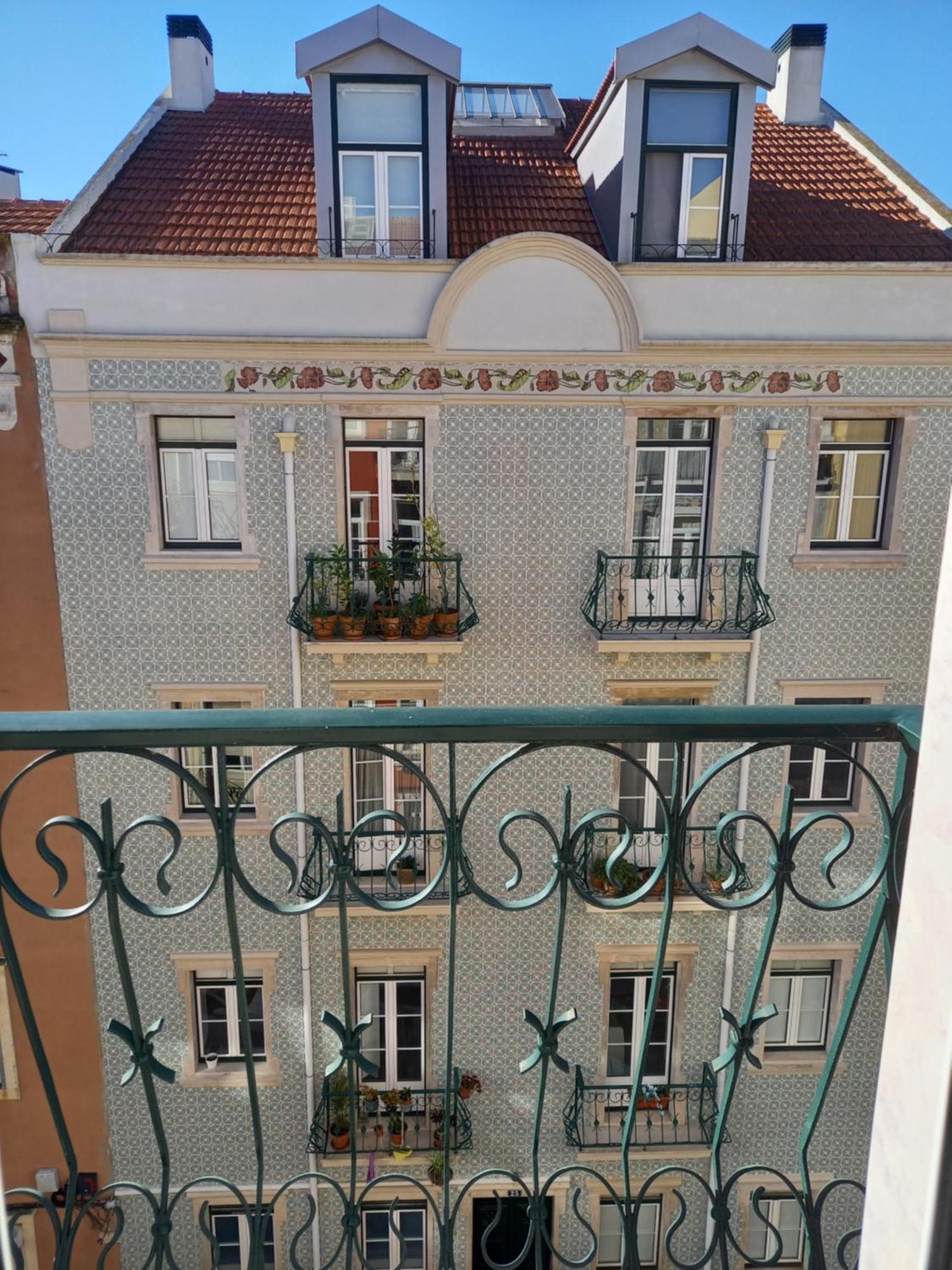 Charme Et Confort Au Coeur De Graca Lisbon Luaran gambar